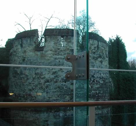 Descriptive Image Name